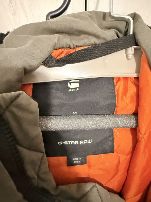 Продавам мъжко зимно яке G-Star Raw