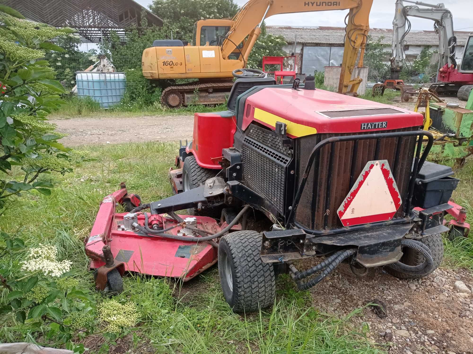 Tractoras tuns iarba Hayter R314 motor Kubota