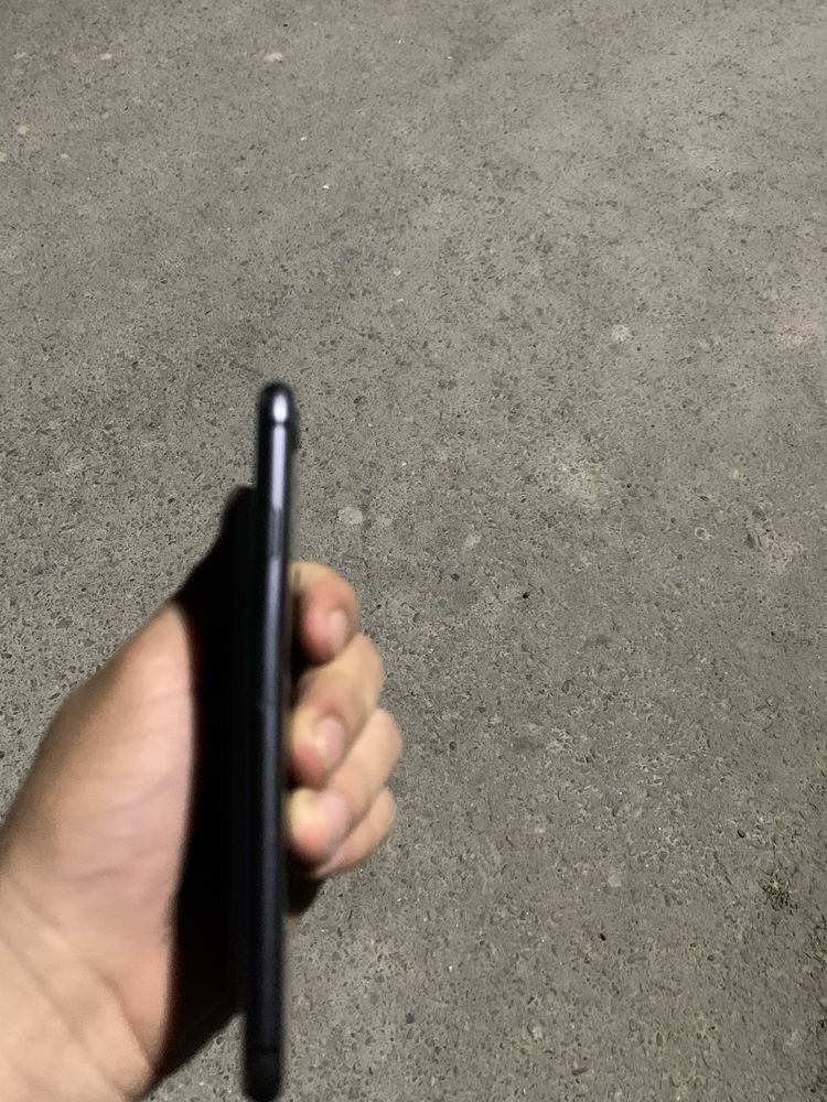 iphone 8 srochna sotiladi