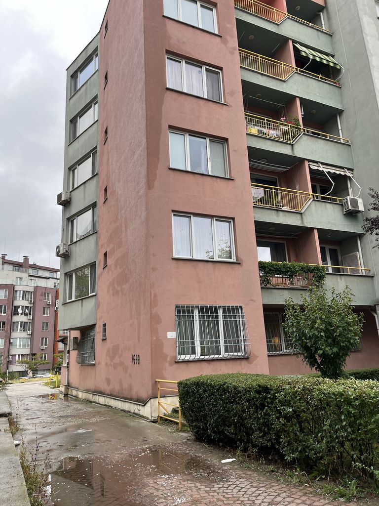 Дава се под наем Гараж / Паркомясто в София, Студентски град - 18 кв.м за 94.35 € - Снимка #2