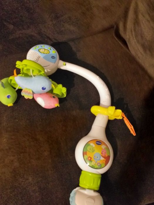 Carusel Vtech patuț bebe