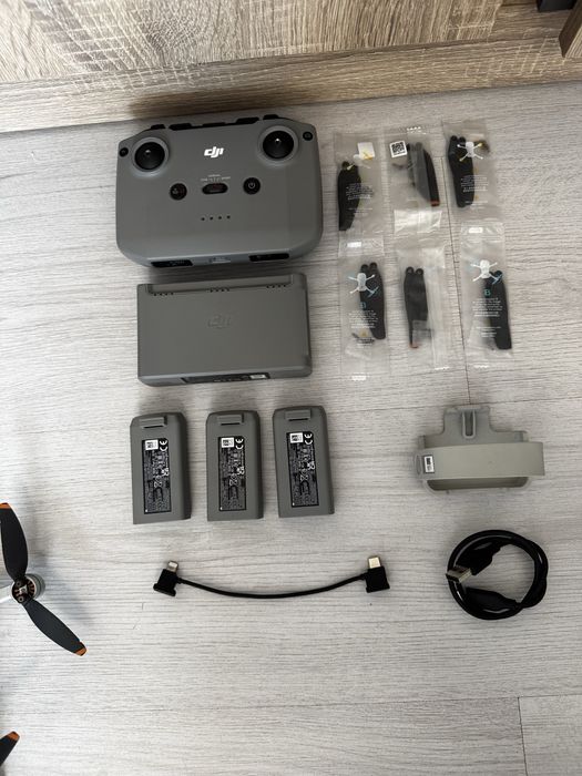 Dji mini SE Fly more combo !