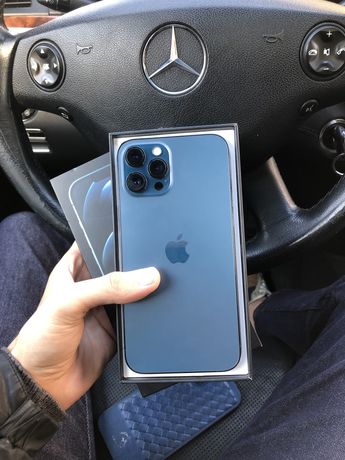 IPhone 12 Pro Max pacific blue
