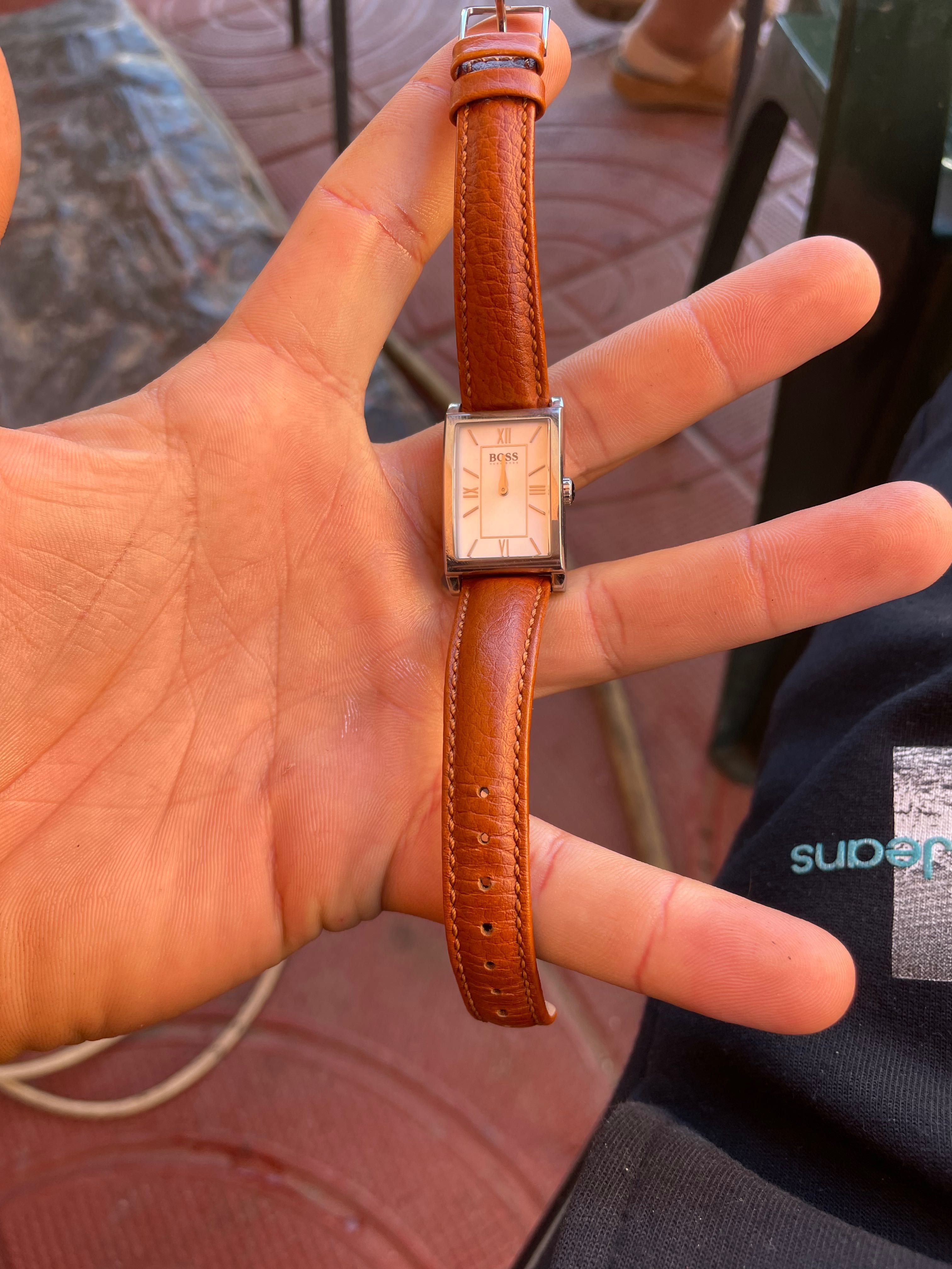 женски часовник Hugo boss