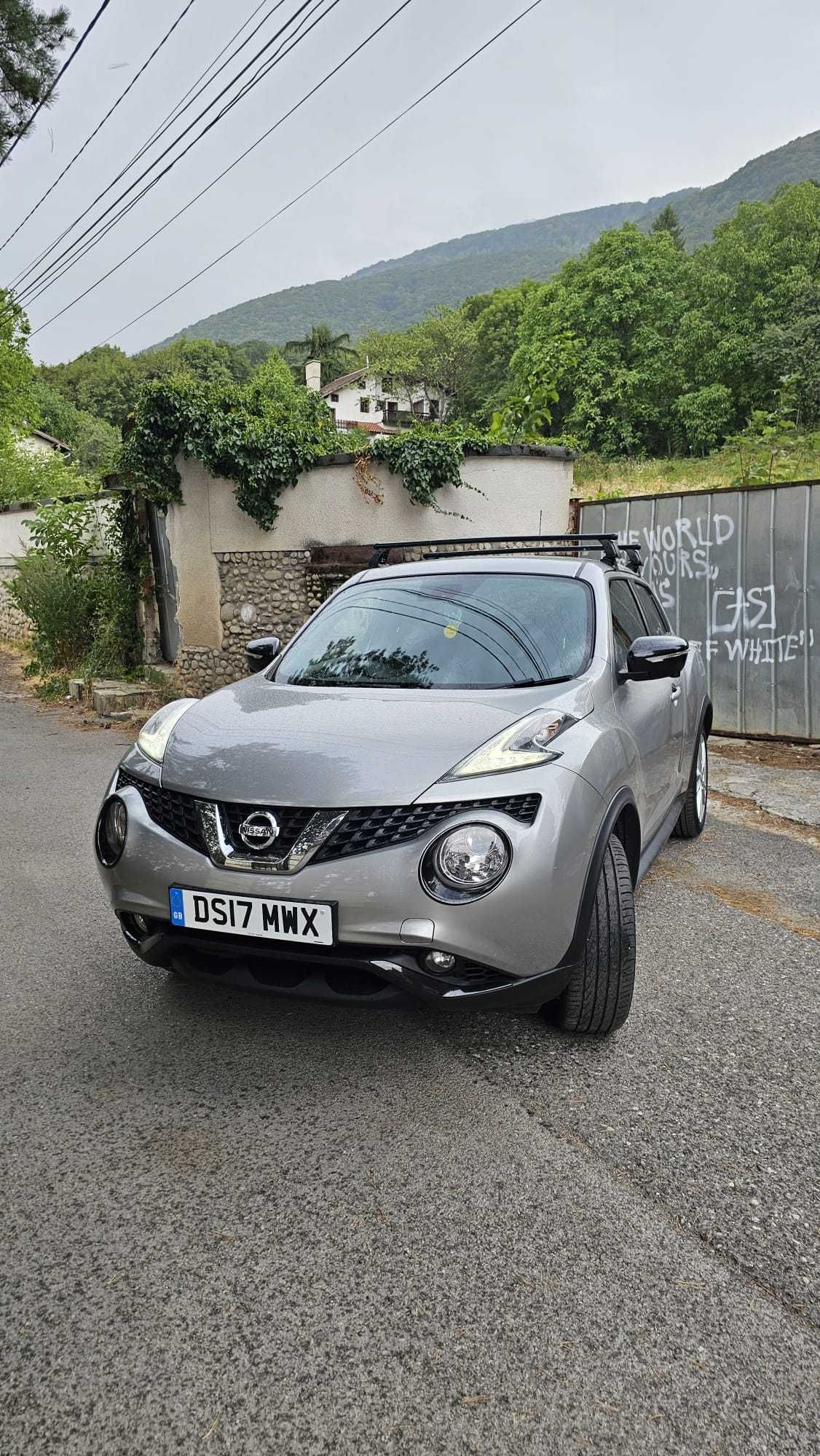 Nissan английска регистрация