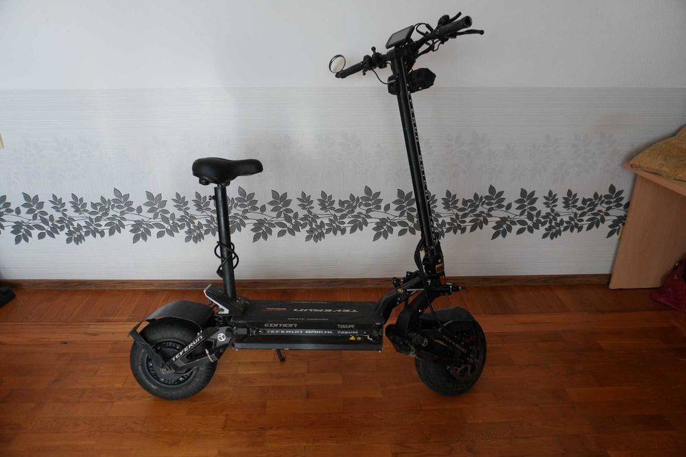 Продам Самокат  в городе такого нет