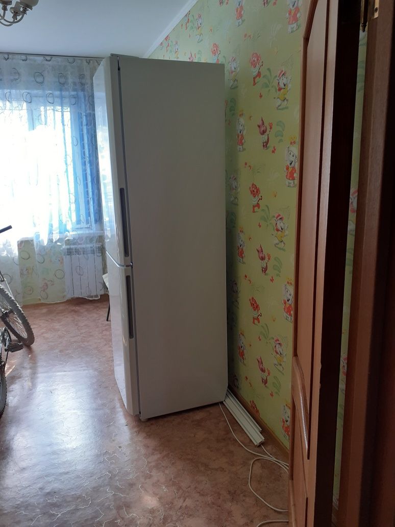 Срочно продам 3 ком. кв. в районе "Детские товары ".