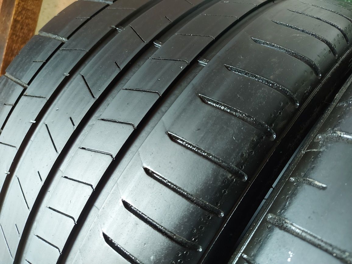 305 30 20 Pirelli DOT 2016 vara