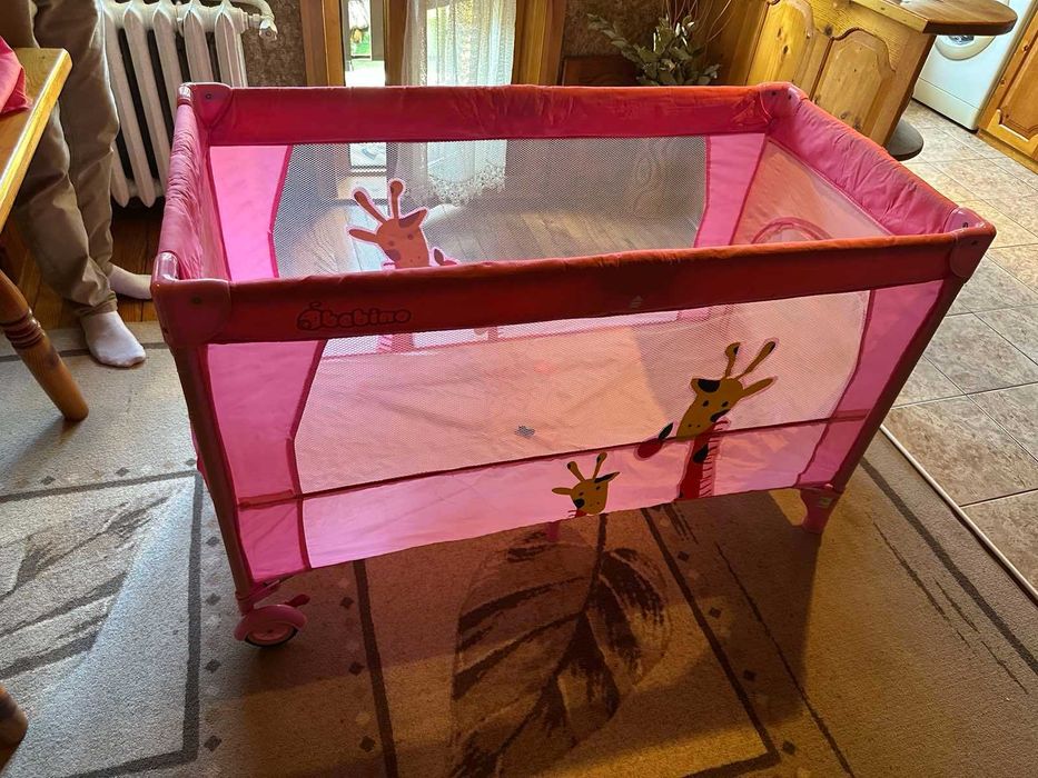 Бебешка кошарка комплект с матрак