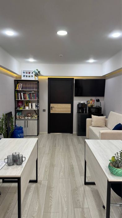 Аренда под офис Аэропорт Корзинка 30м2 С мебелью и техникой БЦ, 700$