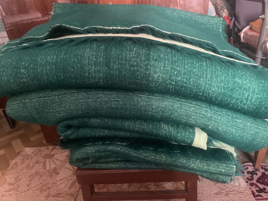 Продавам комплект покривала /за холова гарнитура/