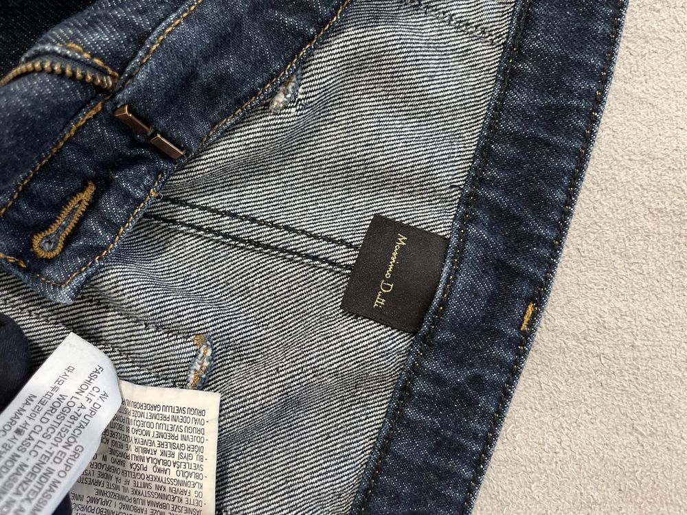 Продам джинсы Massimo Dutti