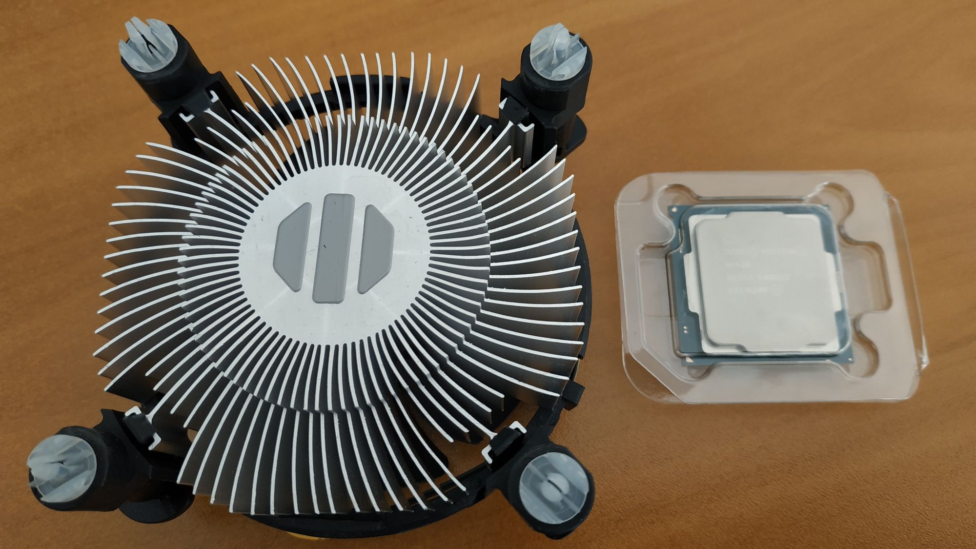 Процесор Intel Pentium G5420, Socket 1151