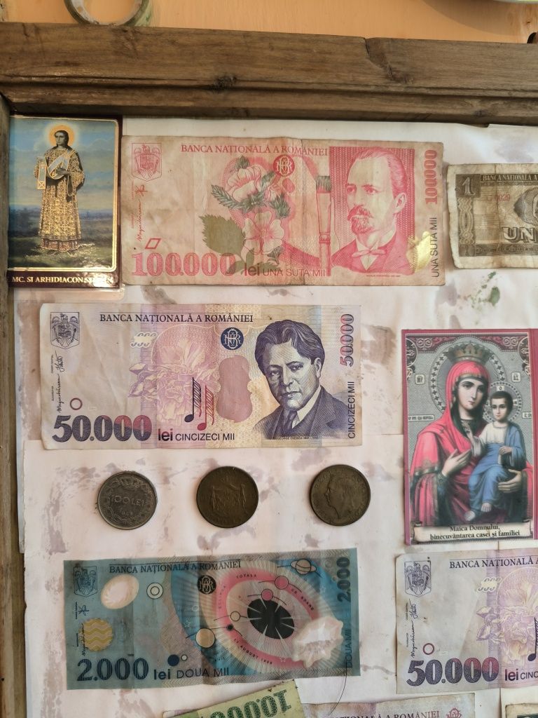 Vând monede și bancnote vechi