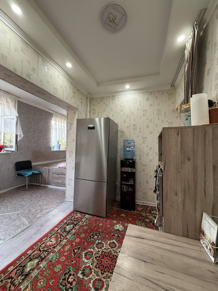 Продается квартира 2/2/5 массив куйлюк 5