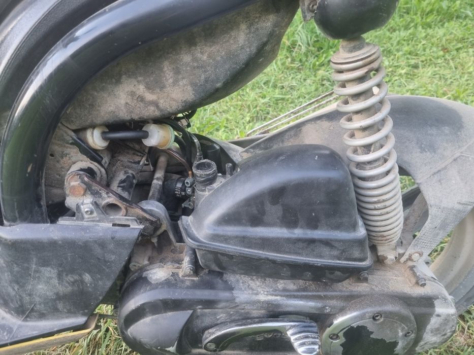 Vând scuter peugeot ludix 80cc 2t an 2008