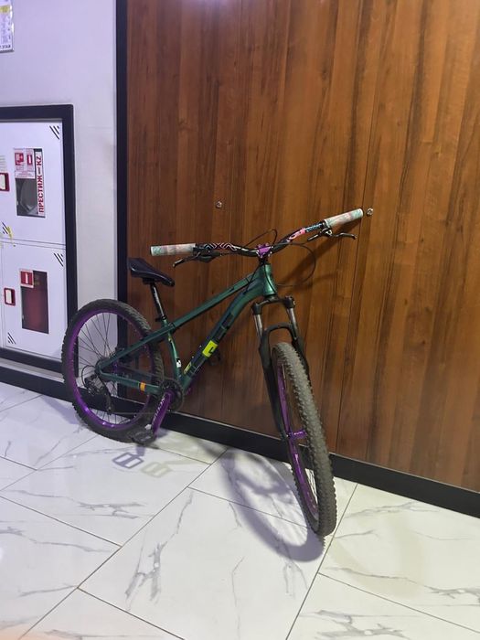 Продам велик ерик л5 состаения хорошая