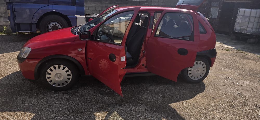 Vând Opel corsa C