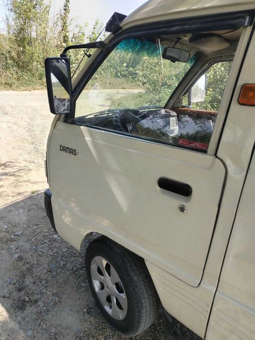 Damas sotiladi tez va arzon