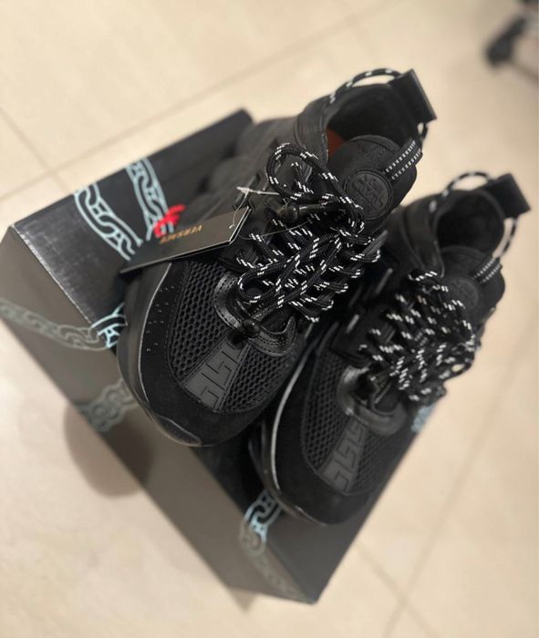 Versace Chain Reaction