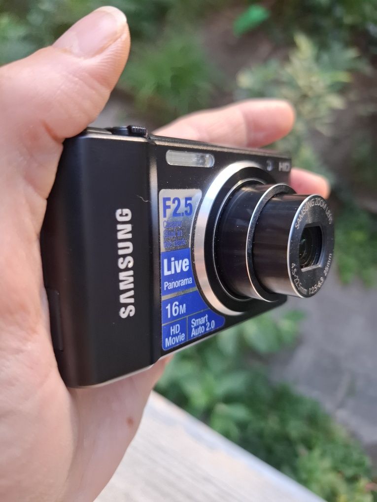 Компактен дигитален фотоапарат SAMSUNG ST66