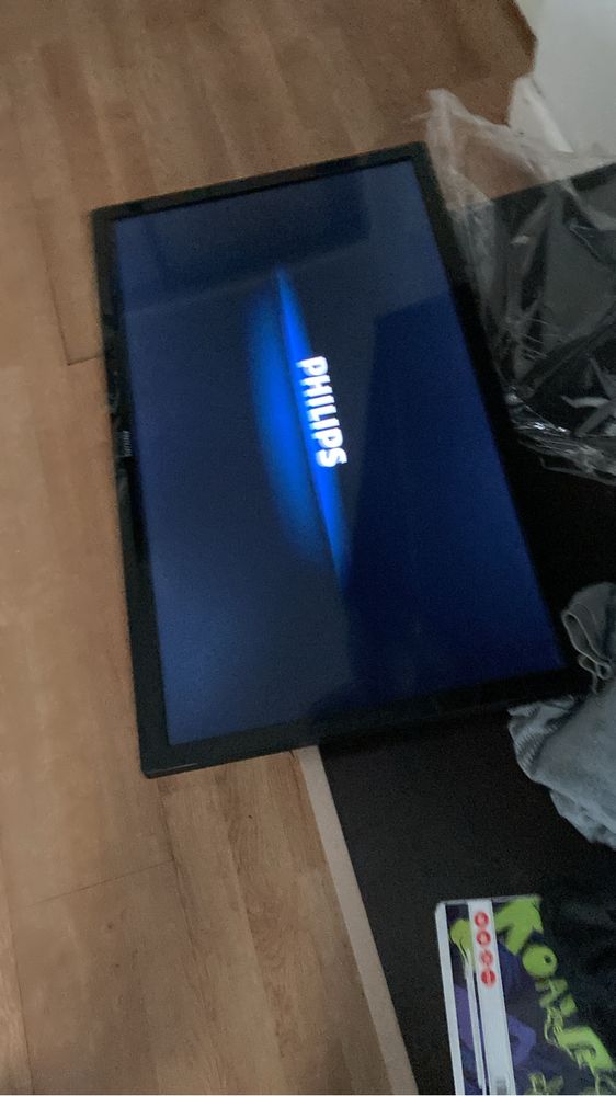 Vand Tv PHILIPS diagonala 58 cm