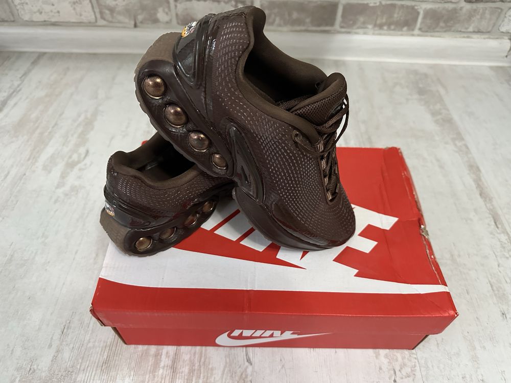 Маратонки Nike Air Max Dn