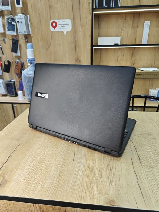 Ноутбук Acer | Celeron N3060 | 120гб SSD