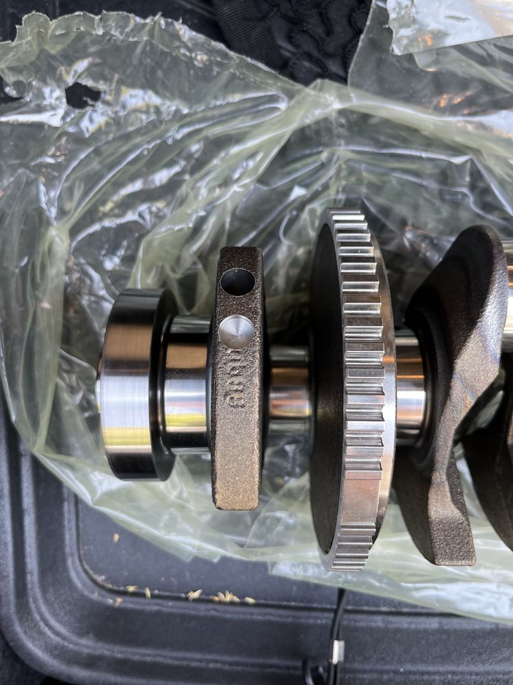 Нов колянов вал BMW N53 N52 N51 crankshaft