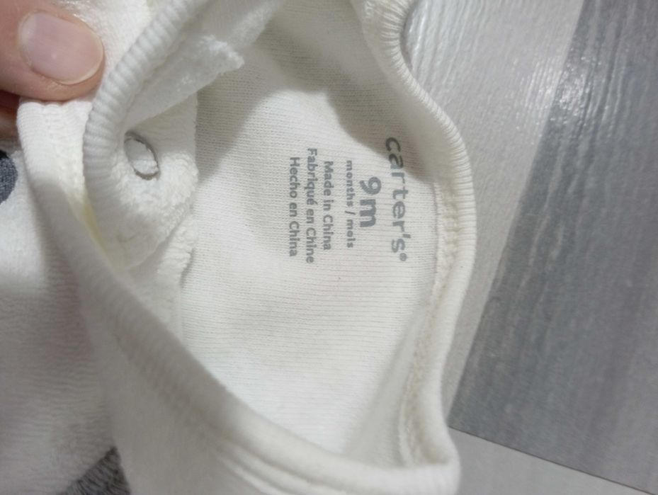 Курточка на осень и бодик на 9-12 месяцев