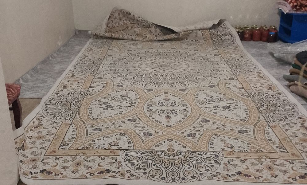 Ковер 250/500.Үлкен сәнді кілем, почти новый — 30000 ₸.