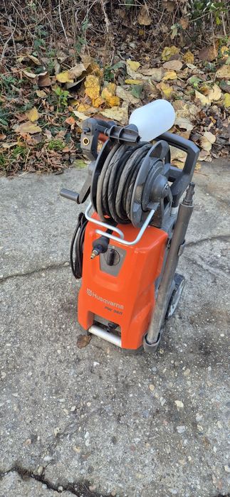 Vând aparat de spălat cu presiune Husqvarna PW360