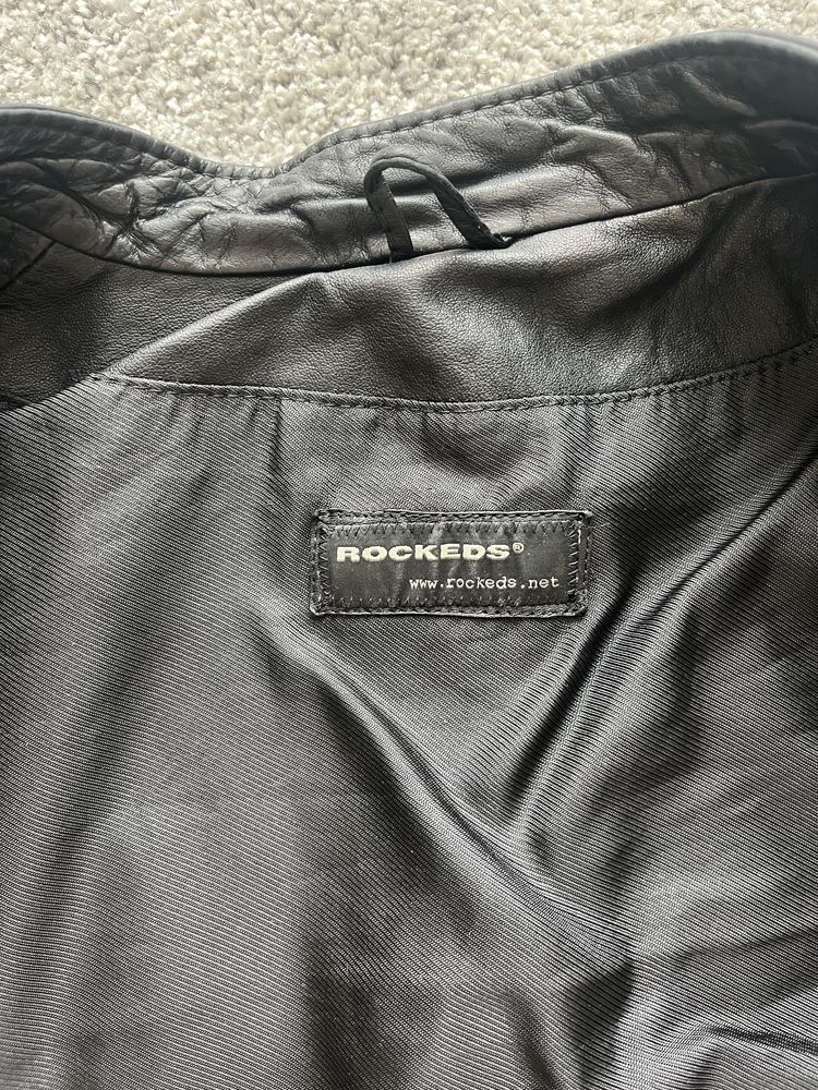 Кожено яке на Българския бранд Rokeds