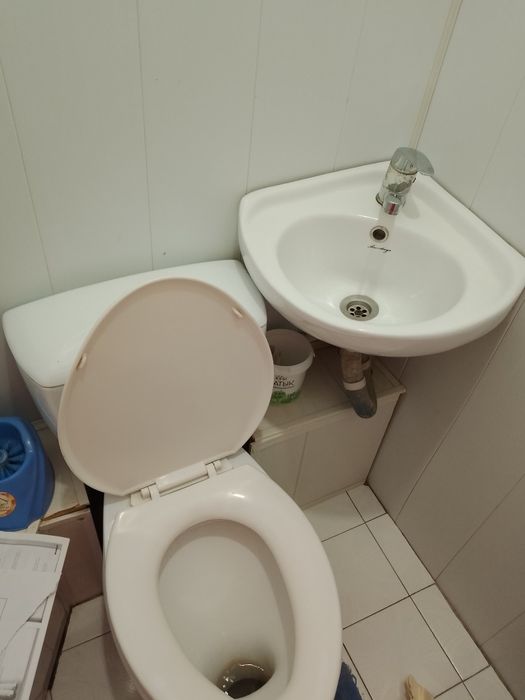 Qizlarga 700000- ijaraga turish uchun