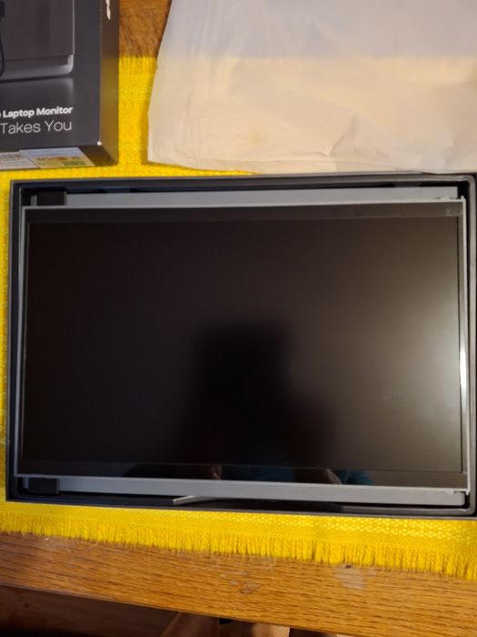 Monitor extensie ptr laptop ,tableta sau telefon. Oferta-300lei fixta