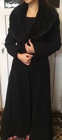Черно елегантно вълнено палто