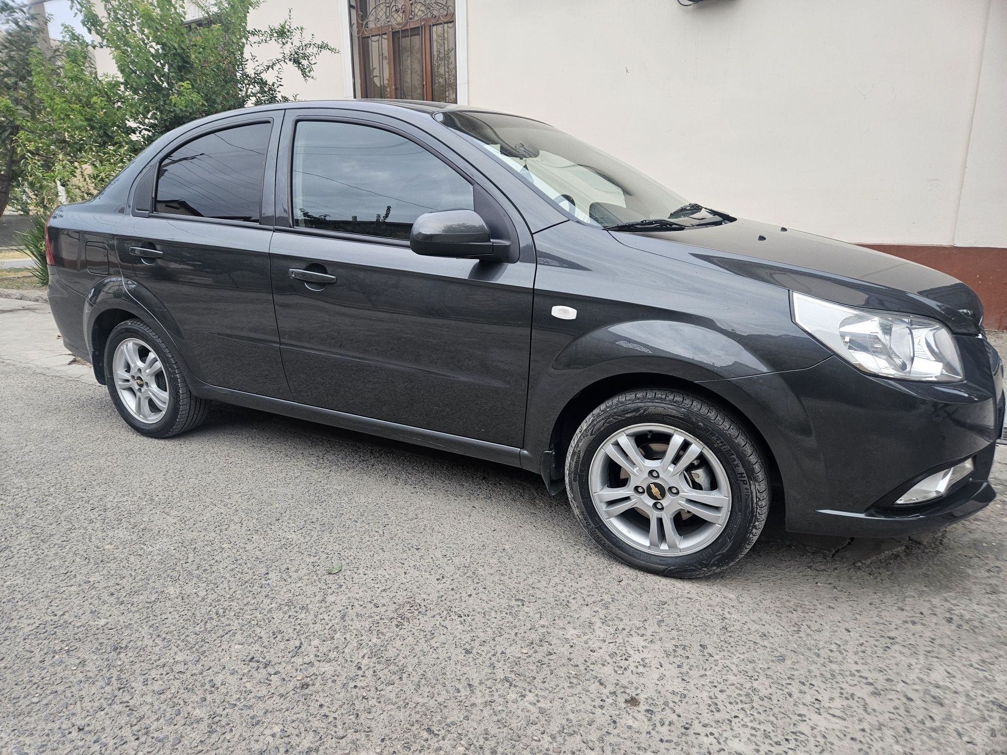Нексия-3 автомат