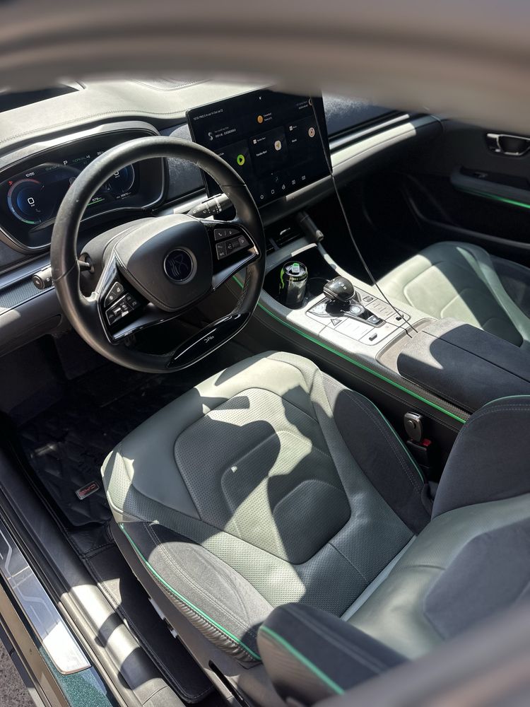 Byd han limited edition 3.9 dual motor