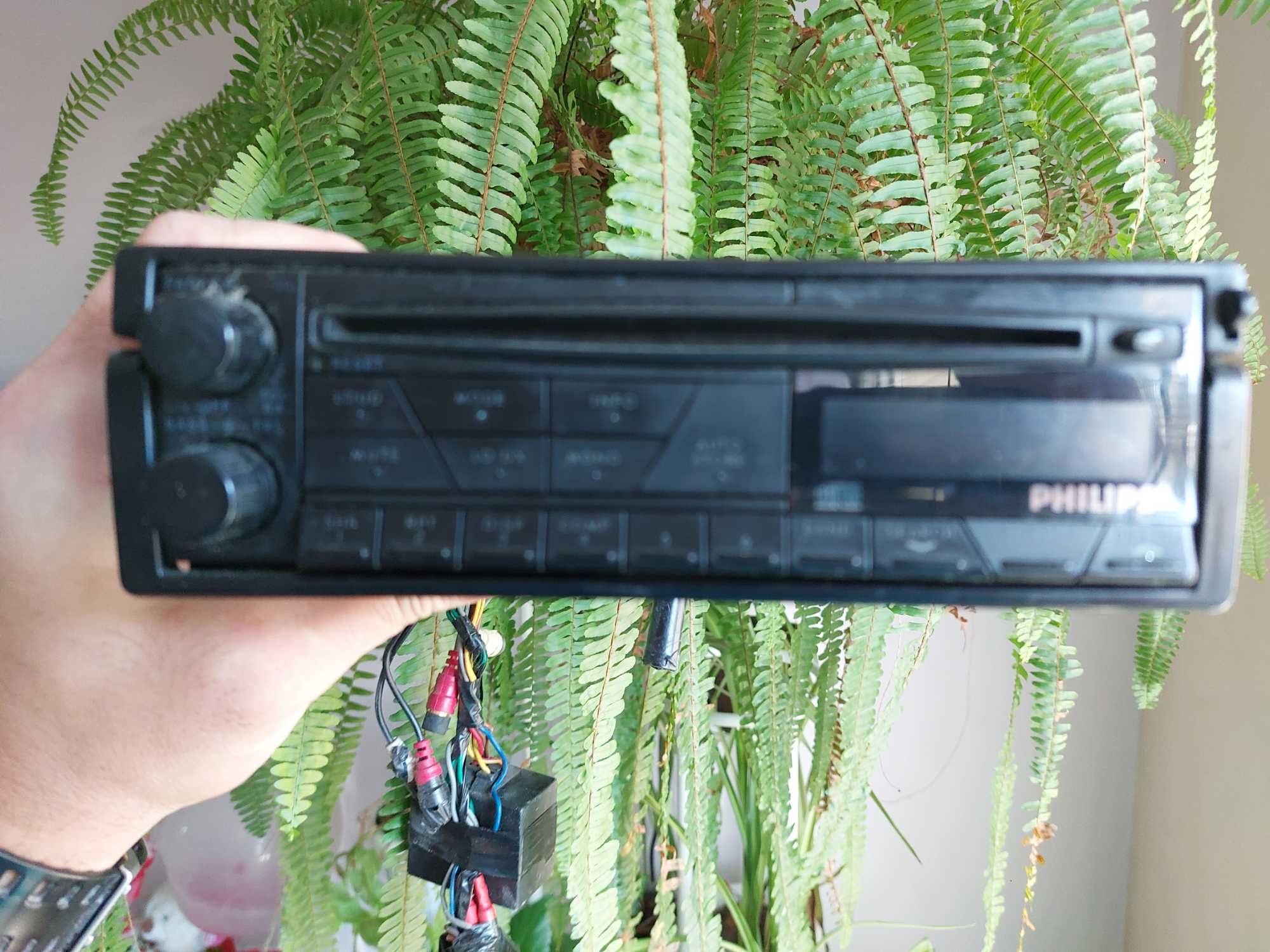 CD Philips за автомобил