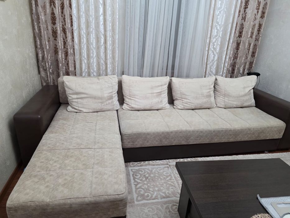 Диван , хорошее состояние