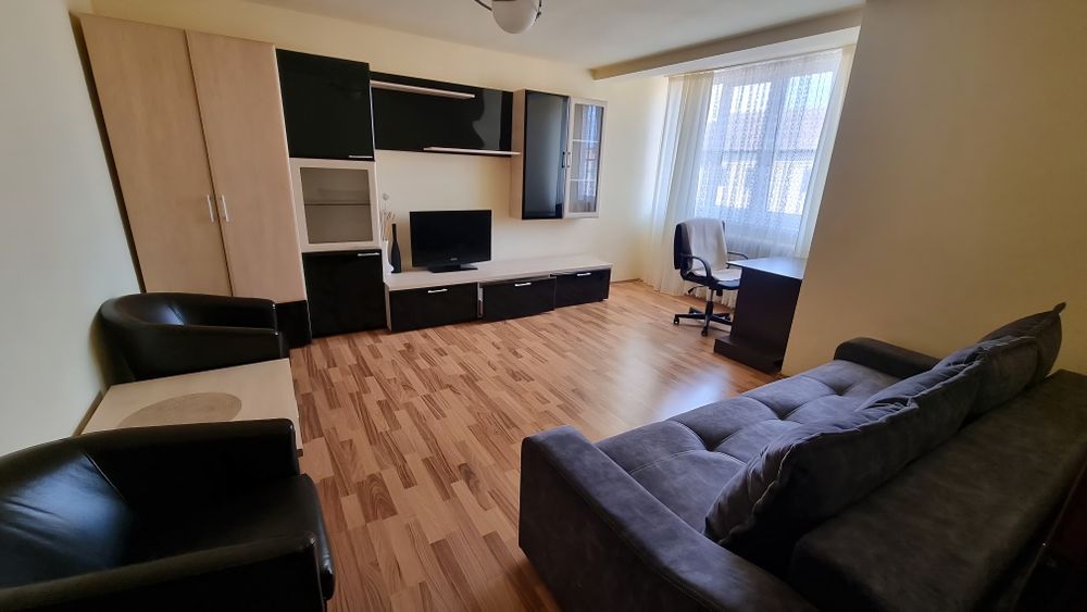 Apartament de vânzare