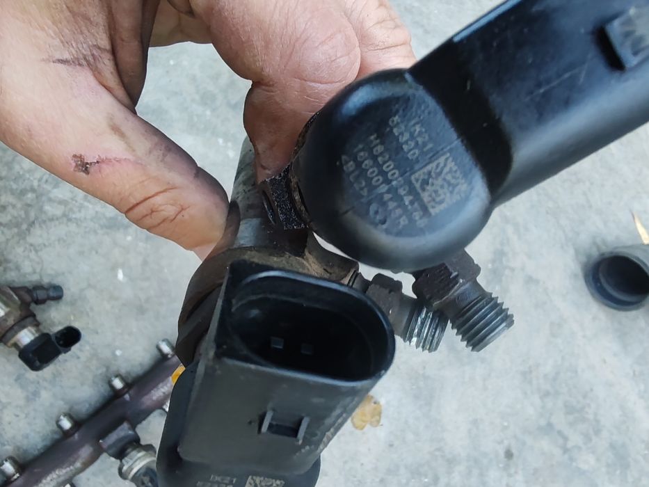 Injector Renault Laguna 3 1.5dci 300lei buc