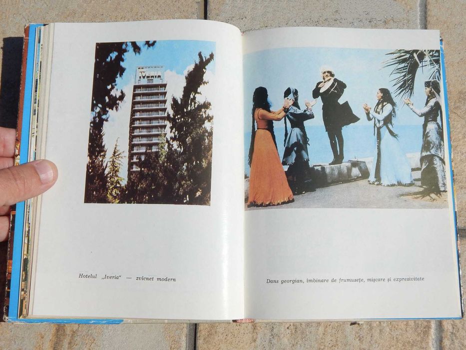 URSS Impresii de calatorie Simion Tavitian Editura Sport-Turism 1982