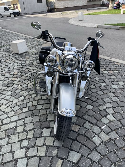 Harley Davidson Road King Clasic “100 anniversary “