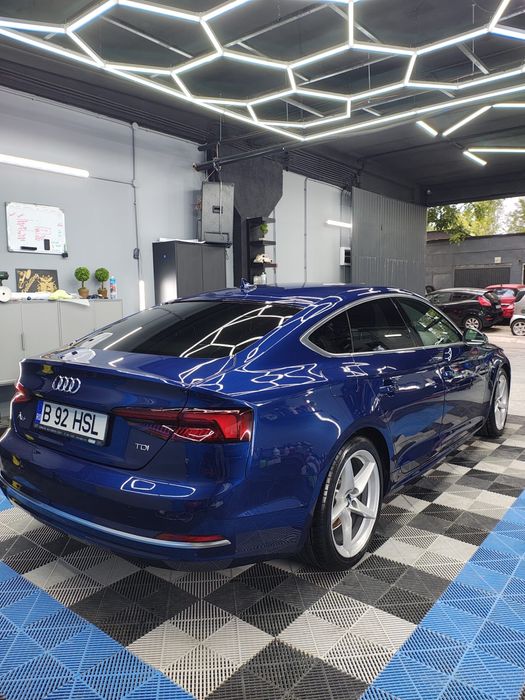 AUDI A5  2.0 TDI