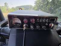 Vând  Statie CB PNI Escort HP 490 putere 100w