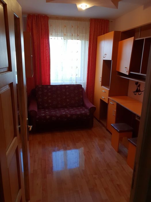 Inchiriez apartament zona  Narcisa