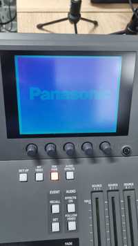 Mixer video-audio Panasonic MX70 analogic fără intrările SD