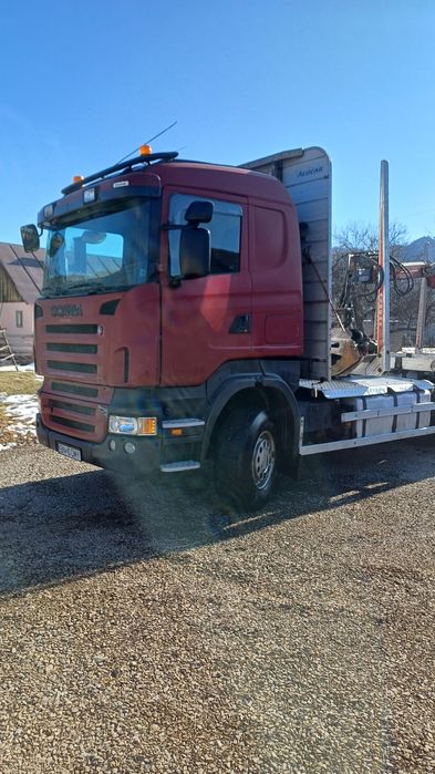 Vând scania R 420  cu macara forestieră