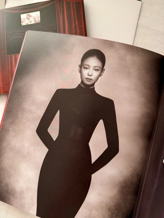 JENNIE - Ruby album (red) k-pop blackpink